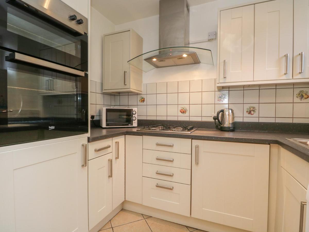 Honeysuckle Cottage, Craig Walk Bowness-on-Windermere Esterno foto