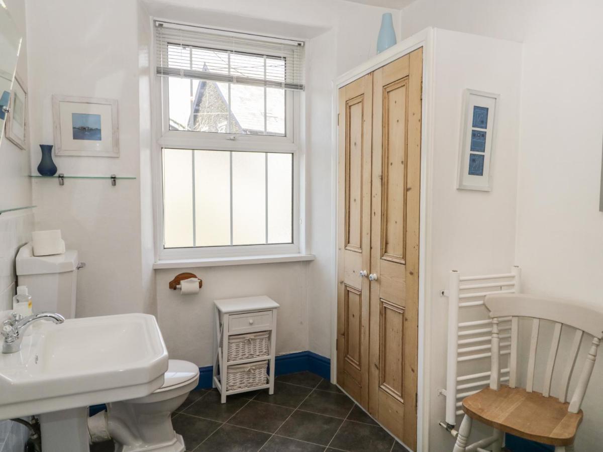 Honeysuckle Cottage, Craig Walk Bowness-on-Windermere Esterno foto